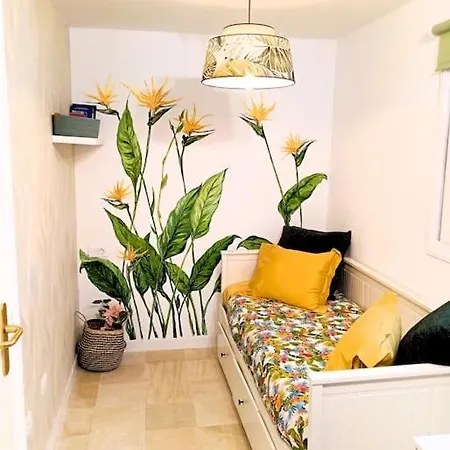 Piso Moderno Con Wifi Y Piscina بالم مار